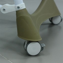 Стульчик для кормления Pituso Nana колесо